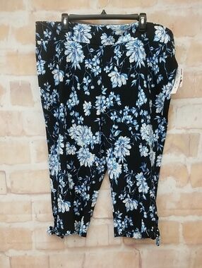 The Pioneer Woman Black Floral Capri Pants with Blue and White Flowers